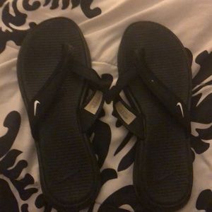 Nike Flip Flops